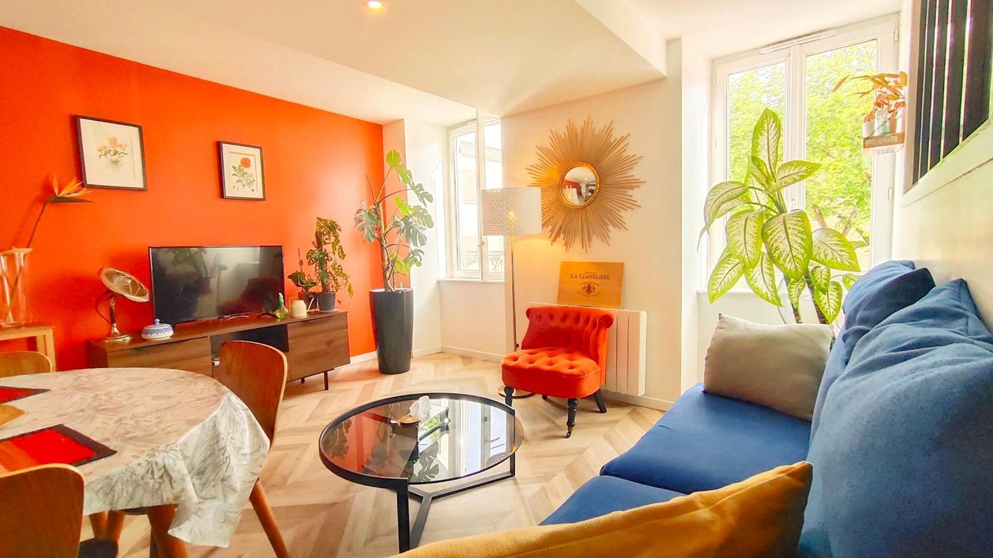 Votre Escale - Magellan Cinema Apartment Ниор Екстериор снимка